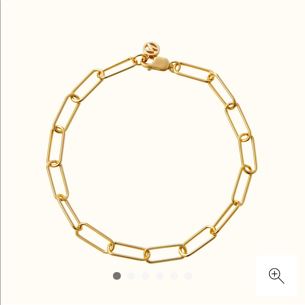 Mejuri paperclip bracelet. New with tags and box